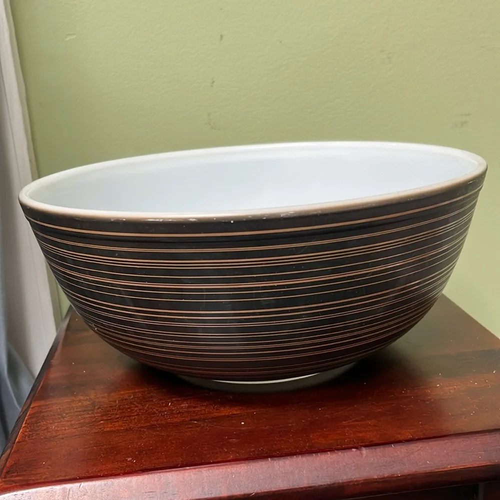 MCM 1964 Pyrex Terra Matte Black/Brown Striped 4 Qt Nesting Mixing Bowl #404